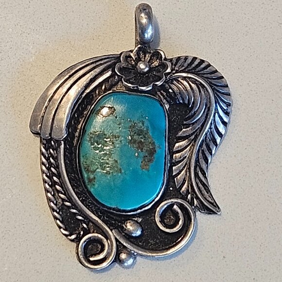 Vintage Navajo Tommy Jackson Sterling Turquoise Squash Blossom Pendant 1.9" - Picture 1 of 2